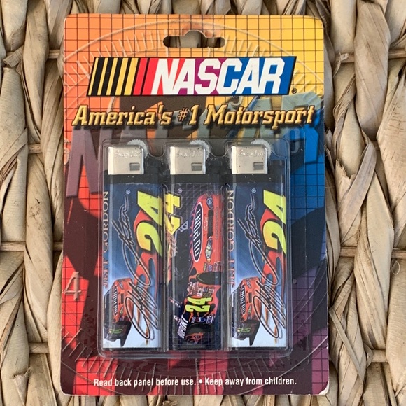 NASCAR Jeff Gordon 24 Race Car Driver Collectible Lighters Pack New JeffGordon - Picture 1 of 4
